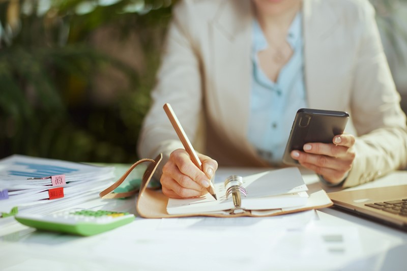 Reversal of requirement to report more detailed employee hours paid